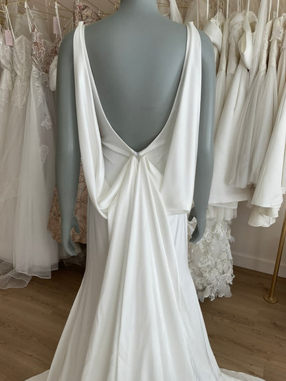 Pronvoias Atelier - Alyse (10)