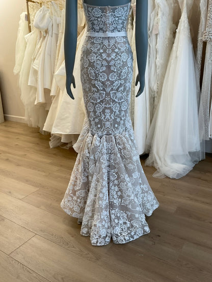 Eisen Stein - Grace (2)