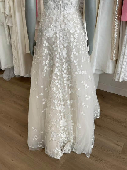 Mira Zwillinger - Karla w/ shrug and topper (modified) (4)