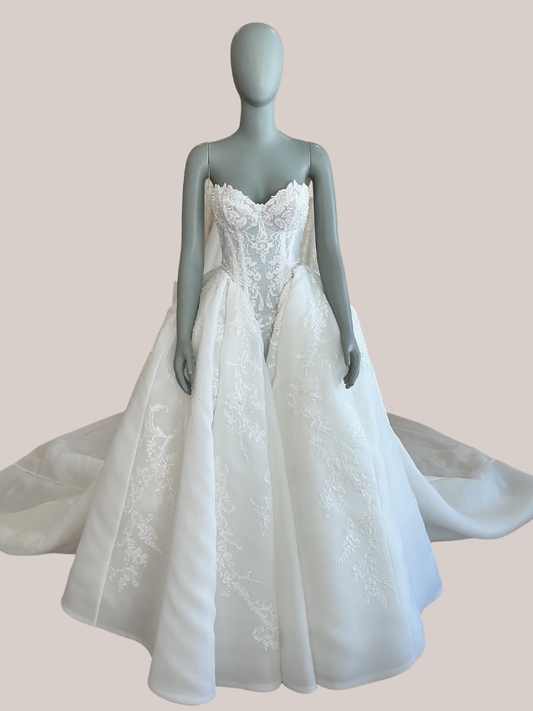 second hand designer wedding dress Dresses & Used Bridal Gowns Halle Berry walked the Color:Brown Linen Women's Smocked Dress - All Bridal boutiques