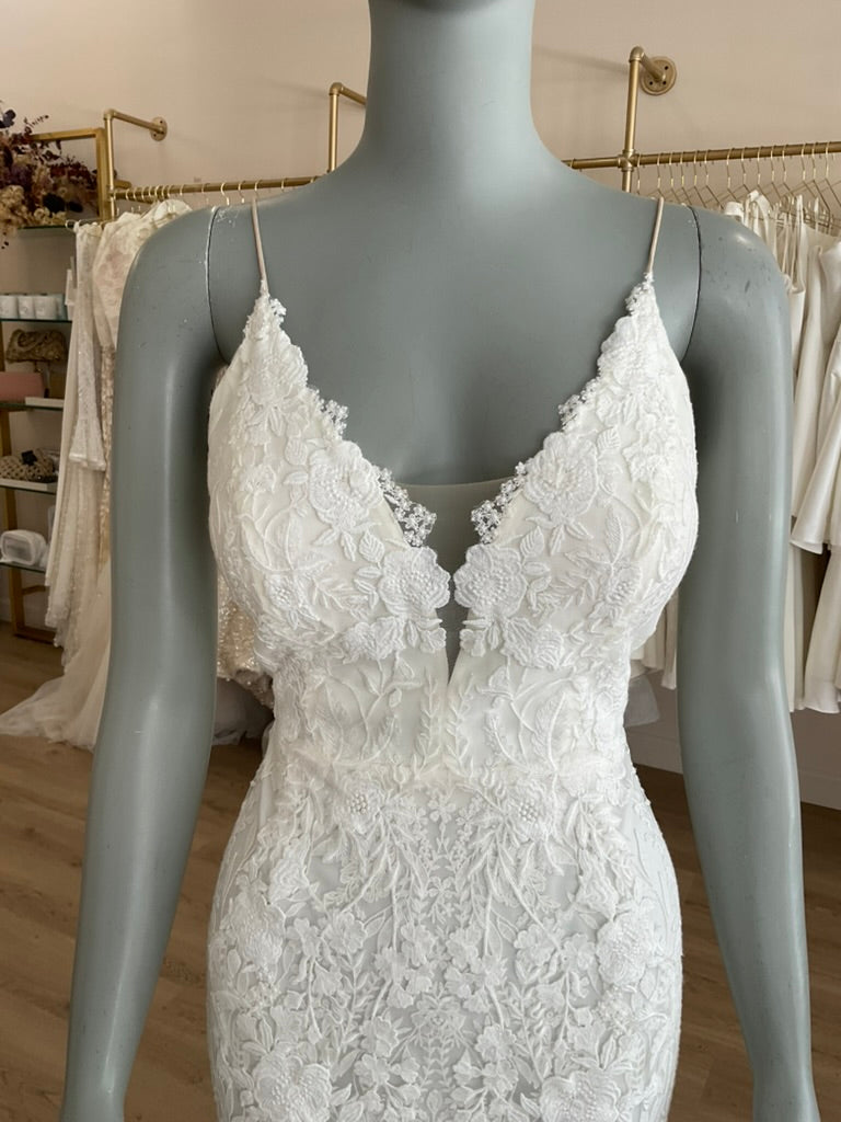 Saint Bridal - Miles gown (4)