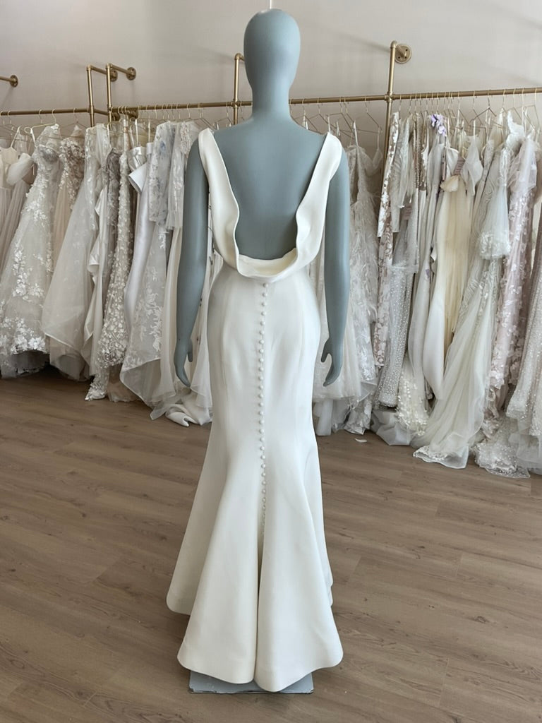 Romona Keveza - RK2104 (6)
