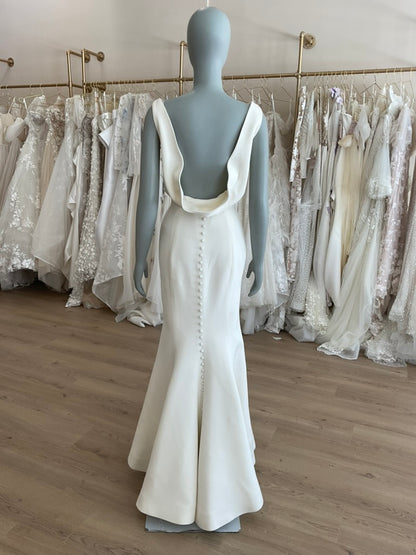 Romona Keveza - RK2104 (6)