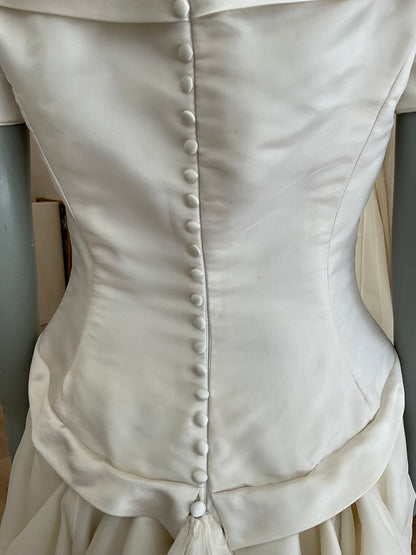 V- Satin