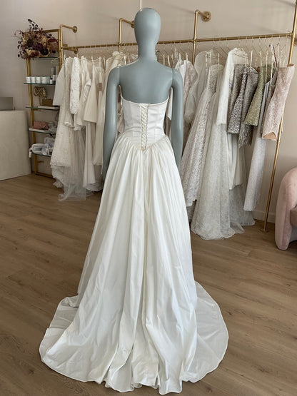 Sky Mor Bridal - Claire (4)