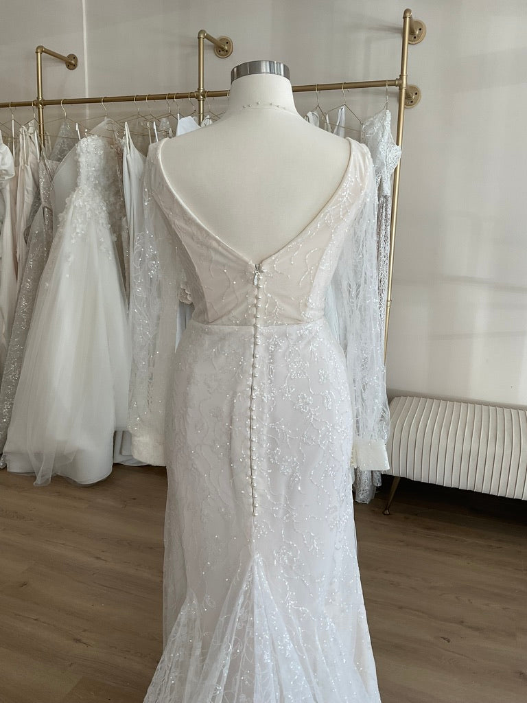 Studio Levana - Azalea w/ sleeves (20)