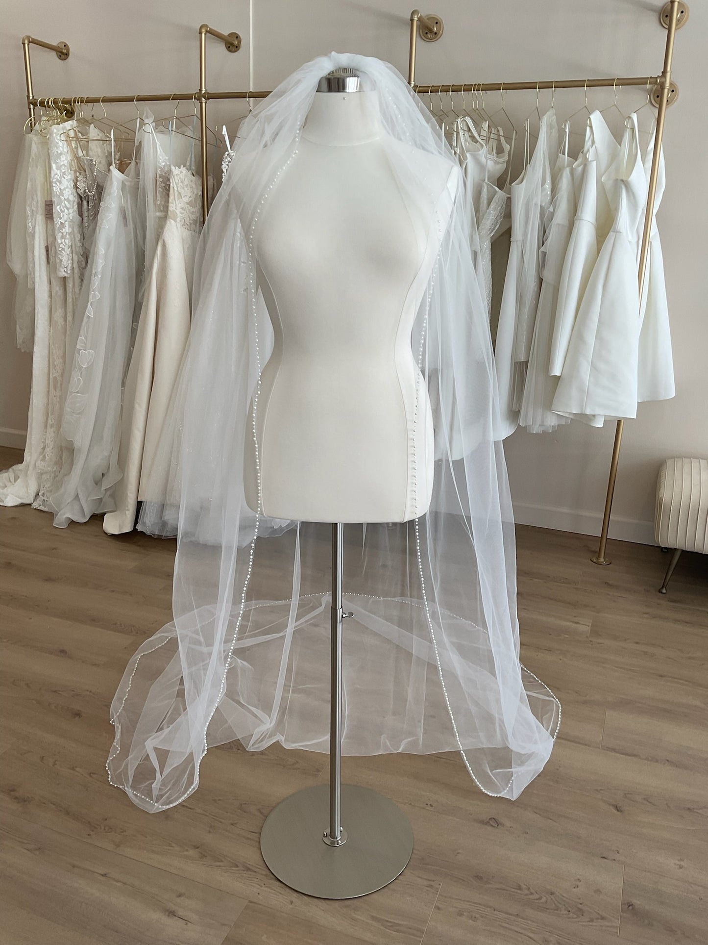 Vero Weddings - Pearl Lined Cathedral Veil