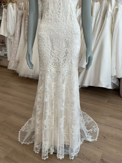 Claire Pettibone - Iris (10)