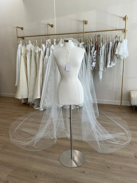 French Love - Double Layer Raw Edge Royal Cathedral Veil