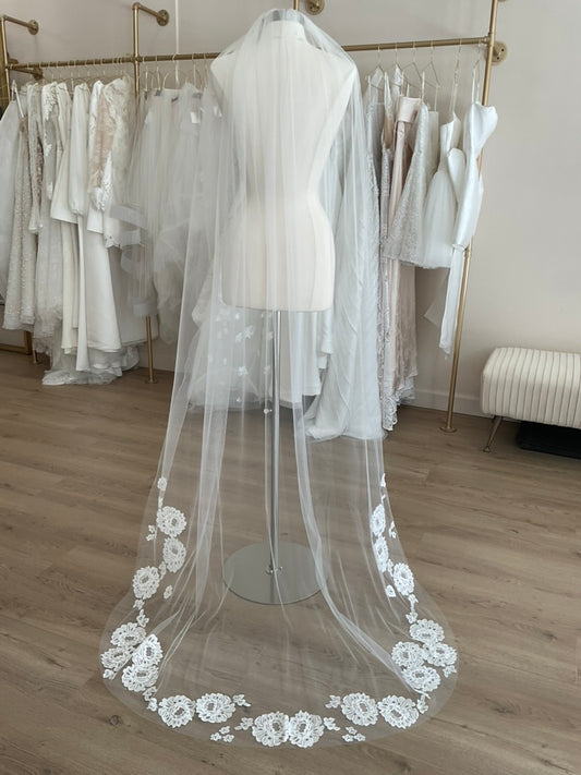 Jennifer Leigh - Emiliana (Chapel)