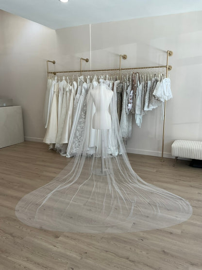 Custom - Raw Edge Net Tulle Veil