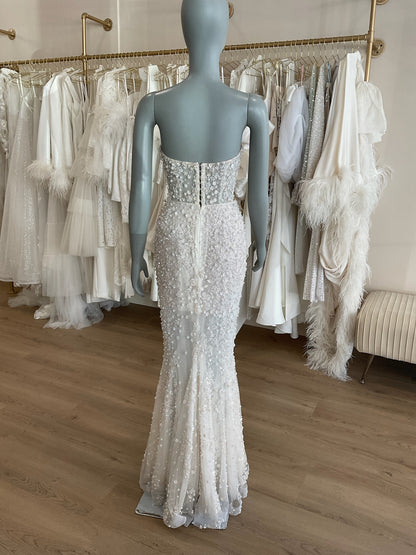 Lee Petra Grebenau - Glow (modified) w/ Overskirt (2)