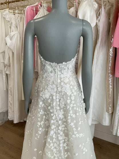 Mira Zwillinger - Karla w/ shrug and topper (modified) (4)