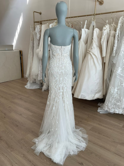 Monique Lhuillier - Charmaine (8)