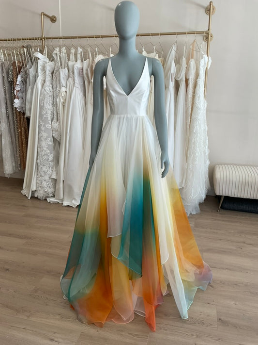 Leanne Marshall - Malibu (2)