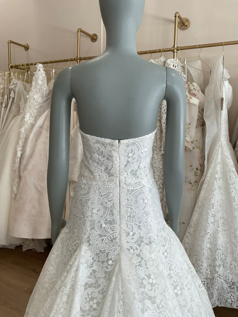 Bliss by Monique Lhuillier - BL 25- 103 (6)