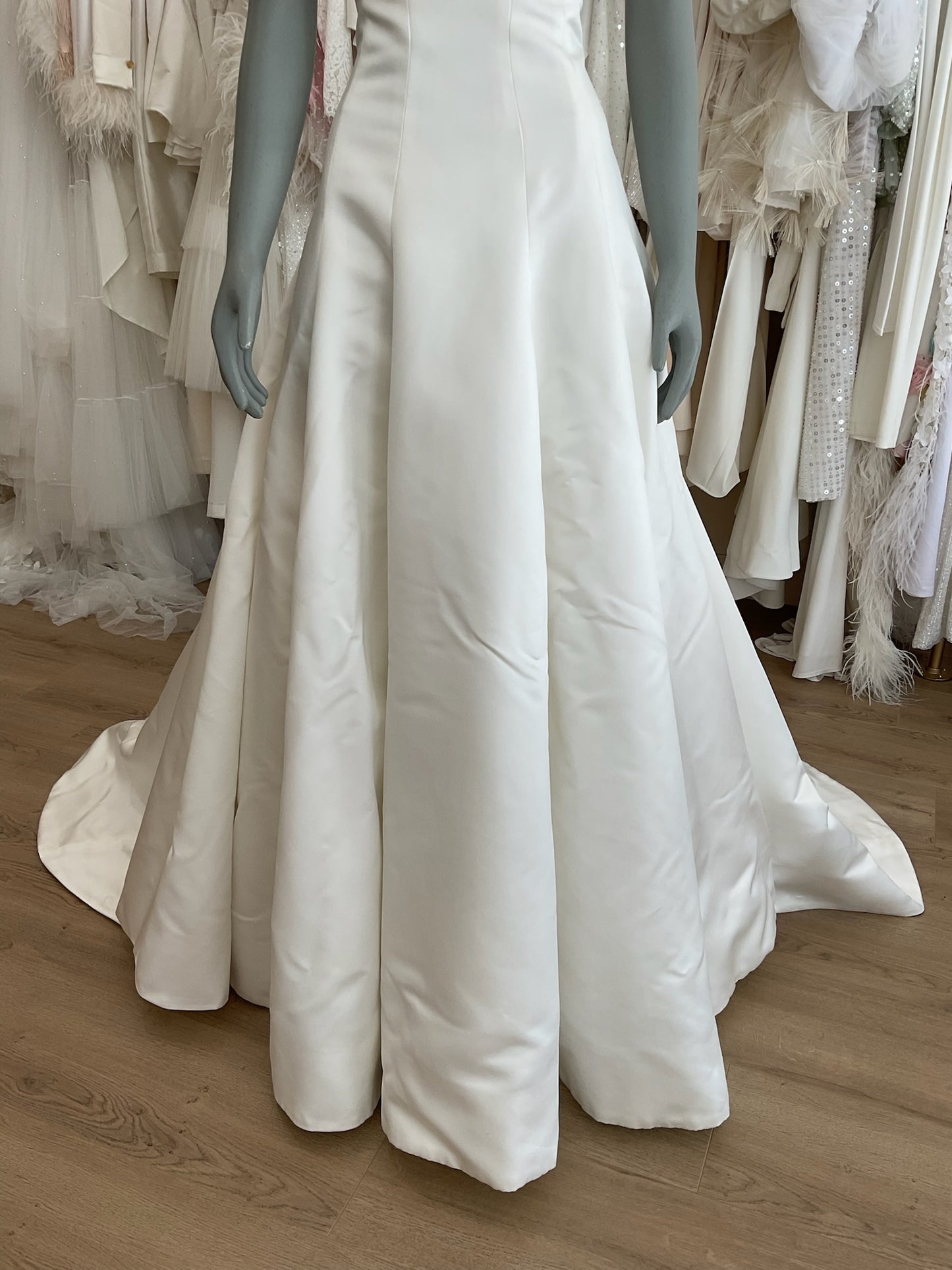 Monique Lhuillier - Kingsley (4)