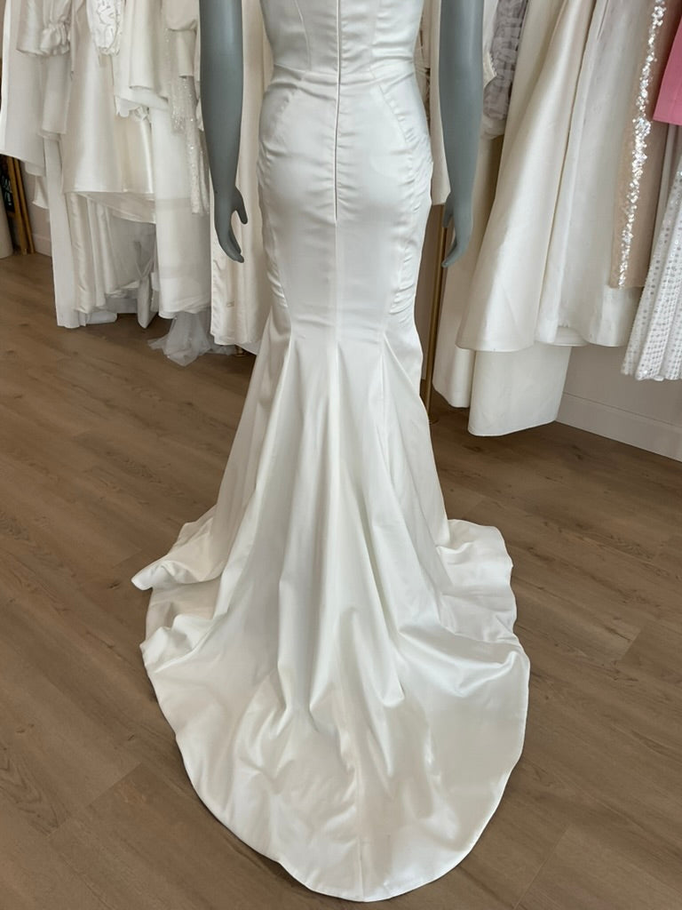 Sky Mor Bridal - Bow (0)