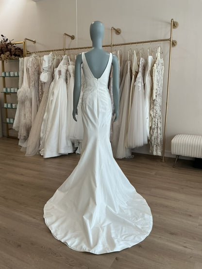 Legends by Romona Keveza - 9130