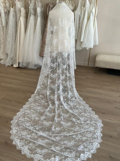 Chantilly Veil