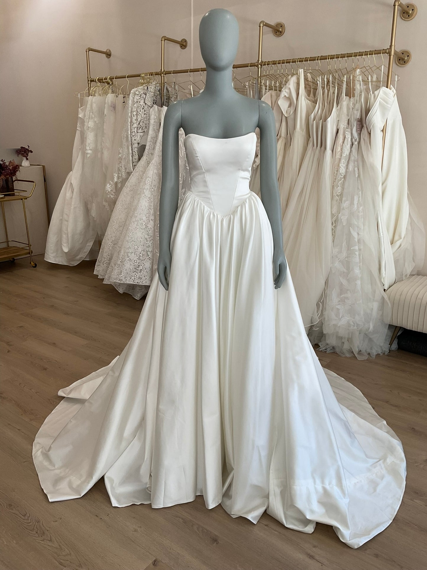 Sky Mor Bridal - Aiden (0)