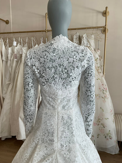 Bliss by Monique Lhuillier - BL 25- 103 (6)