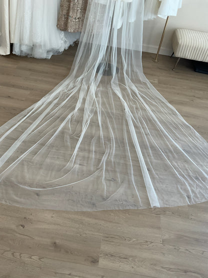 Galia Lahav - Raw Edge Cathedral Veil