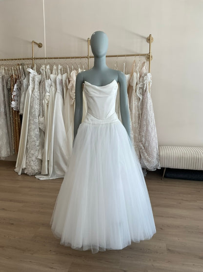 Vivienne Westwood - Galaxy cape corset and Joe petticoat  (4)