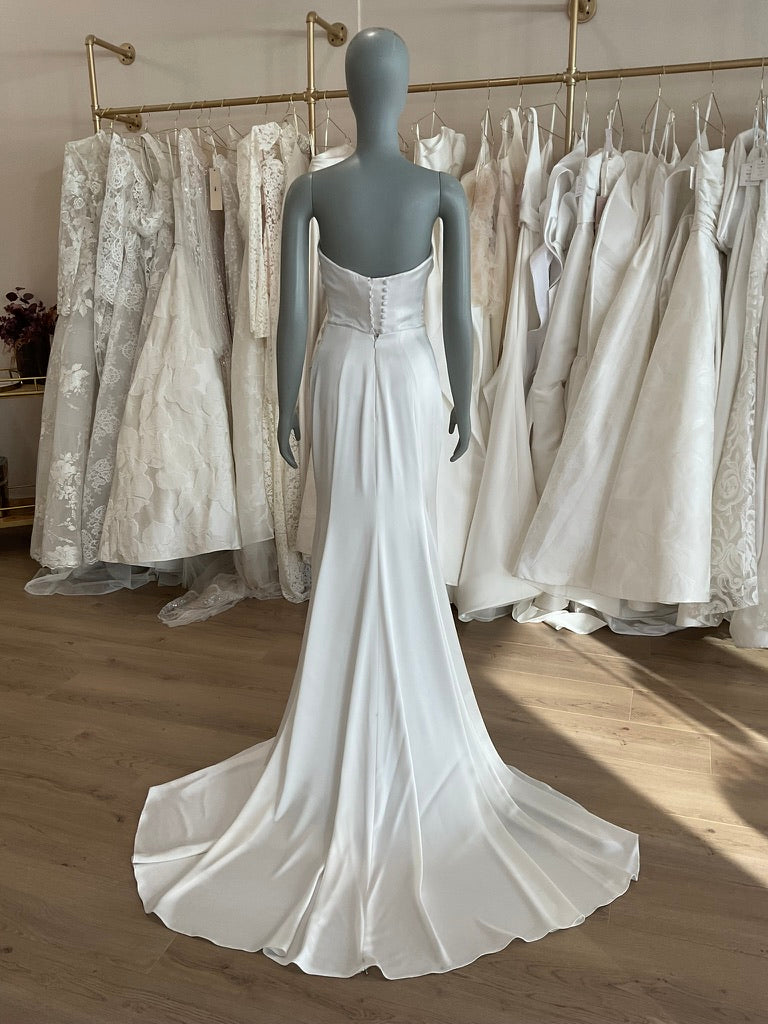 Lihi Hod - Chloe (2)