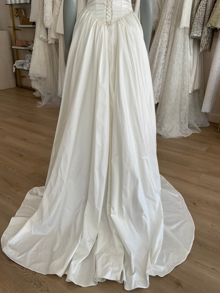 Sky Mor Bridal - Claire (4)