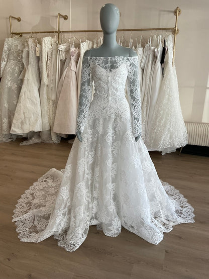 Monique Lhuillier - Fleur de Lis w/ jacket (8)