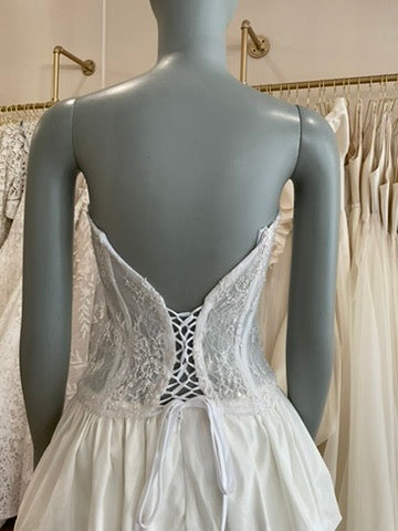 Sky Mor Bridal - Ariana (4)