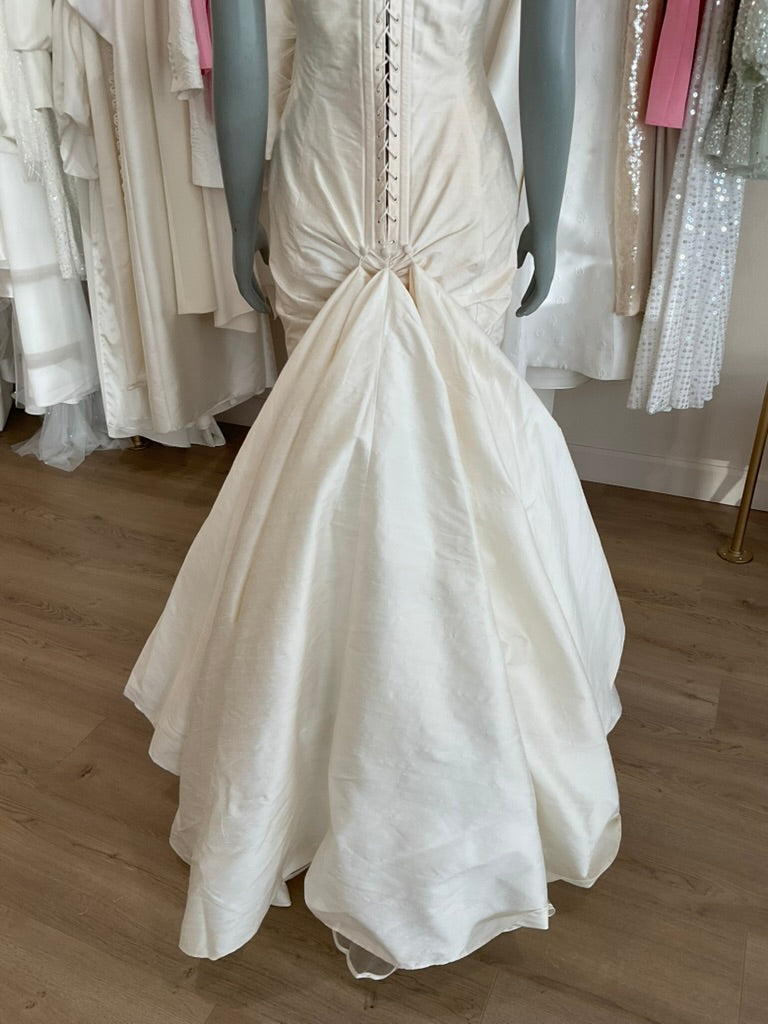 Sarah Whitworth - Vintage Mermaid w/veil (8)