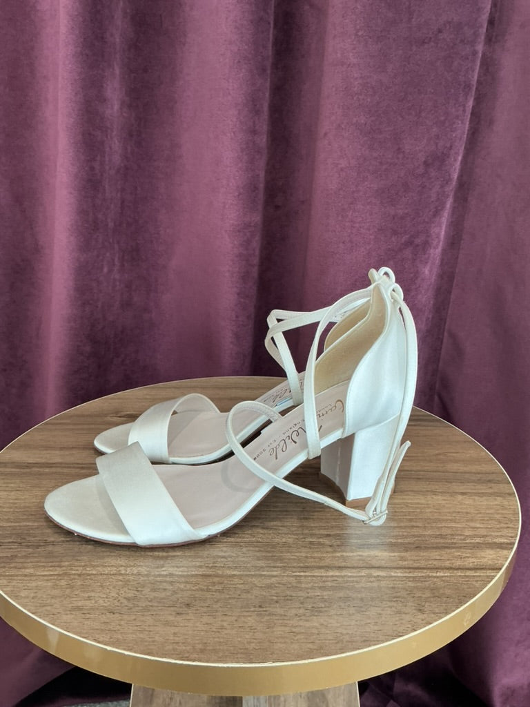 Harriet Wilde - Arabella Block Mid Ivory (9)