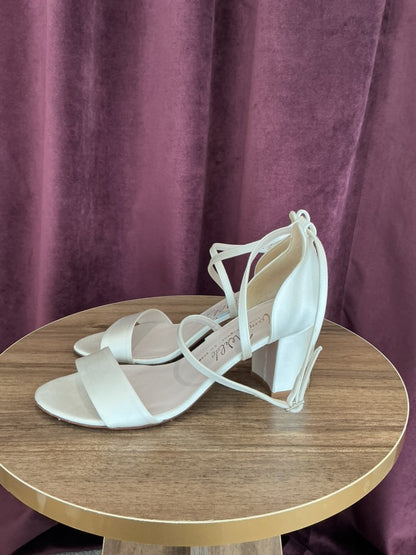 Harriet Wilde - Arabella Block Mid Ivory (9)