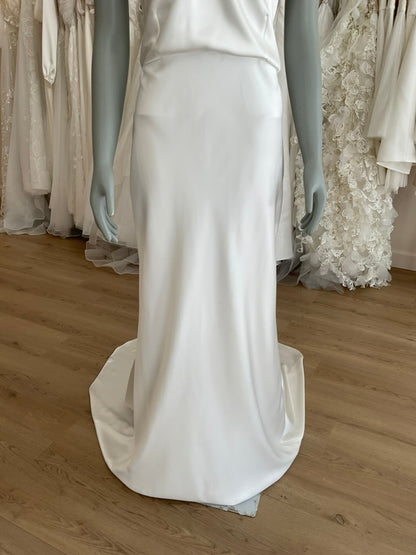 Tara Lauren - Scarlet (10)