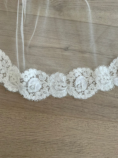 Sarah Seven - Greta Veil w/ Blusher