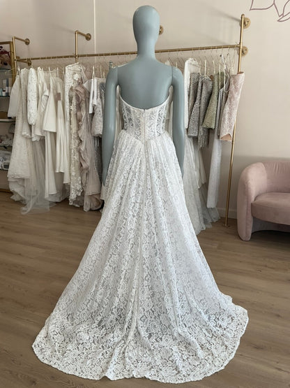 Sky Mor Bridal - April (2)