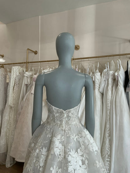 Monique Lhuillier - Wish w/ Jacket + Veil (8)