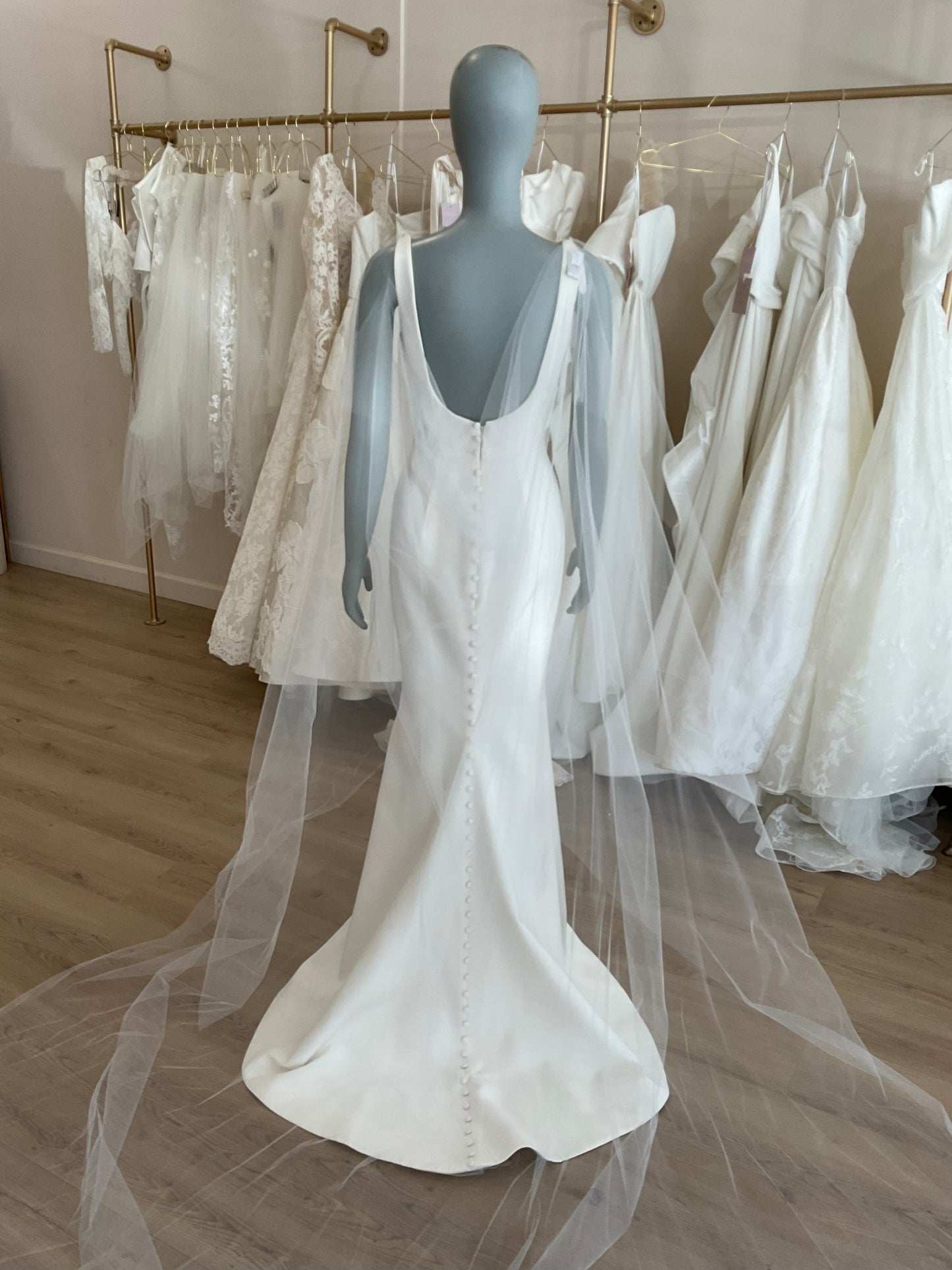 Romona Keveza - RK2303 (8)