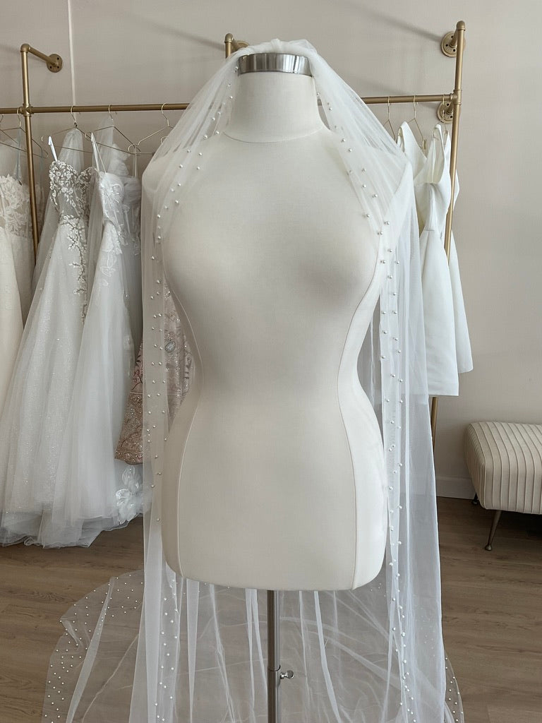 Sweetly Veil