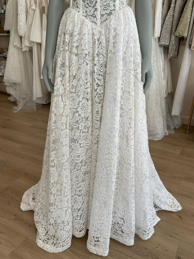 Sky Mor Bridal - April (2)