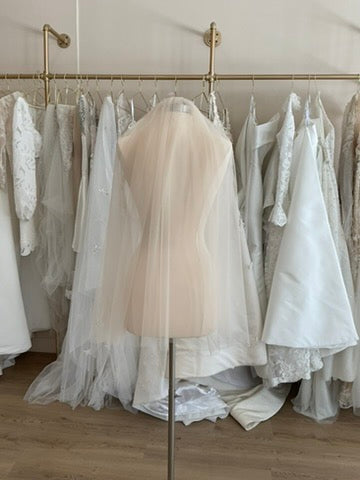 Galia Lahav - Raw Edge Veil (Fingertip)
