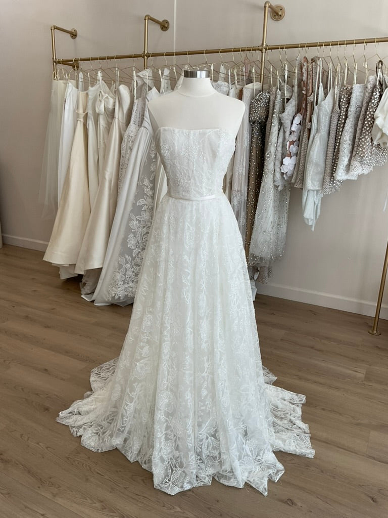 Amsale - Eloise (14)