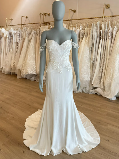 Suzanne Neville - Romance (10)
