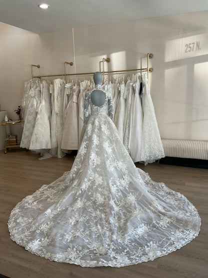 Monique Lhuillier - Wish w/ Jacket + Veil (8)