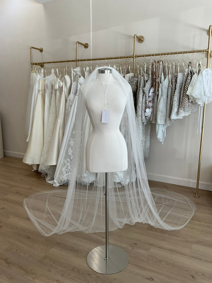 Custom - Raw Edge Net Tulle Veil