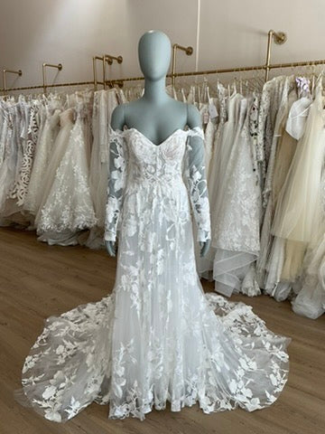 Monique Lhuillier - Celestina (10)