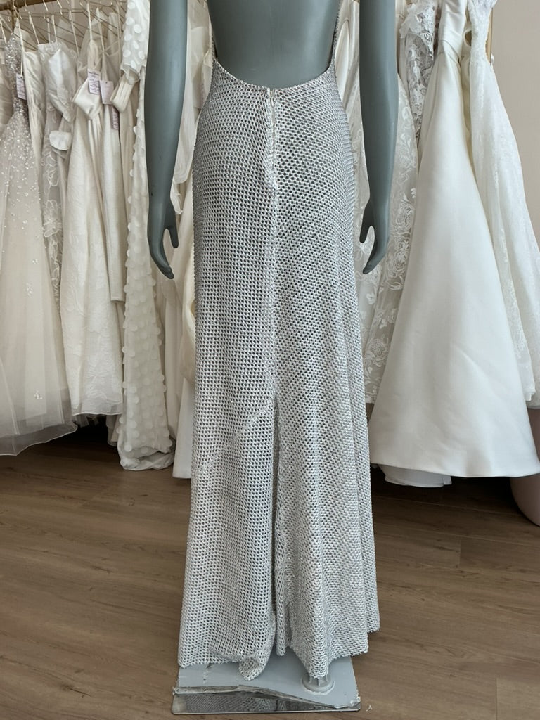 Sky Mor Bridal - Evie  (2)