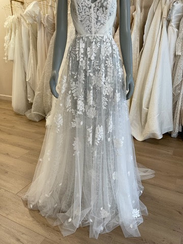 Frencesca Miranda - Loretta (6)